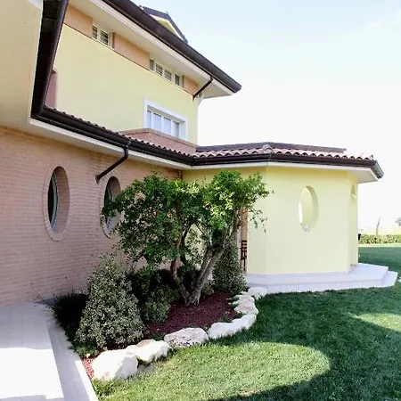 Casa di campagna Agriturismo Il Parco Di Kipo